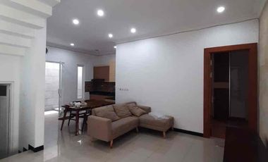 Disewakan Rumah di blakang Hotel Hyat Dalam Perumahan