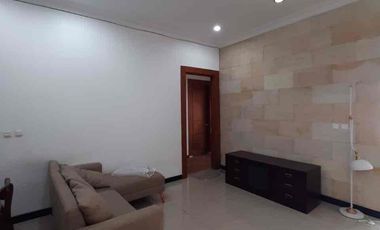 Disewakan Rumah di blakang Hotel Hyat Dalam Perumahan