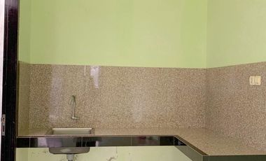 Rumah di kompleks Senteluk batu layar dekat Senggigi