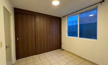 Casa en renta en El Fortín en condominio de 2 recámaras