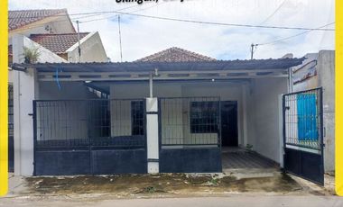Rumah Luas Strategis Dijual/Sewa di Jl Merak Gilingan Banjarsari Surakarta