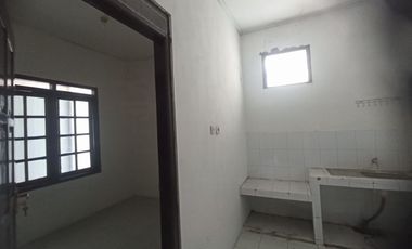 Rumah Luas Strategis Dijual/Sewa di Jl Merak Gilingan Banjarsari Surakarta