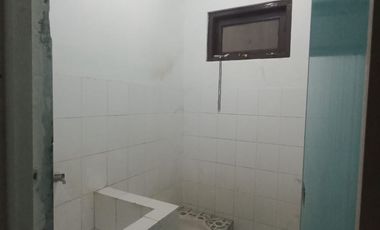 Rumah Luas Strategis Dijual/Sewa di Jl Merak Gilingan Banjarsari Surakarta