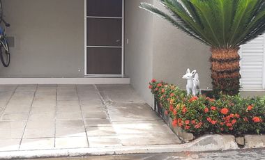 SE VENDE HERMOSA CASA DE DOS PISOS EN CONJUNTO RESIDENCIAL QUETZAL CIUDAD COUNTRY / JAMUNDI