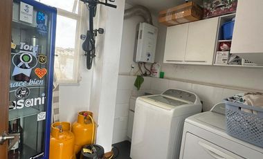 HERMOSO DEPARTAMENTO DE TRES DORMITORIOS ESTILO MODERNO