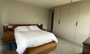 HERMOSO DEPARTAMENTO DE TRES DORMITORIOS ESTILO MODERNO