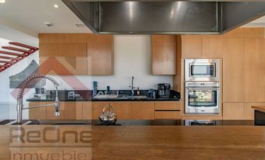 Renta - Venta de Penthouse Amueblado en Torre Micropolis Zona Contry Monterrey