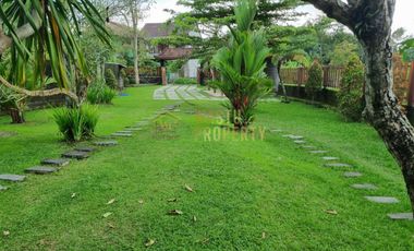 VILLA CANTIK TANAH LUAS MURAH DIJUAL CEPAT DI PAKEM SLEMAN