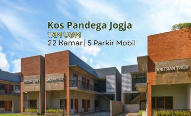 Kos Pandega, Dekat Al Azhar, Promo 4M-an
