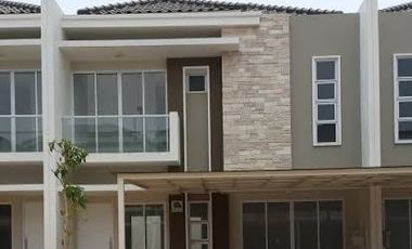 Disewakan Rumah Termurah Di Green Lake City Cluster australia 9x20