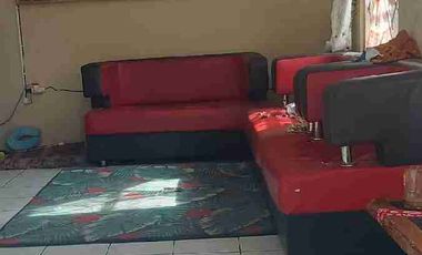 DIJUAL RUMAH SIAP HUNI DEKAT SMA TARUNA NUSANTARA 

Luas tanah 150 m2
Kt 2 , Km 2
dapur , Gudang 
SHM 
AKSES MOBIL 
HARGA 350 Juta nego