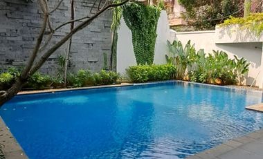 Luxury 912 m² Corner Residence in Villa Cibubur Indah – ±1000 m² Built-Up Area with Pool