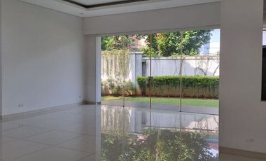 Luxury 912 m² Corner Residence in Villa Cibubur Indah – ±1000 m² Built-Up Area with Pool