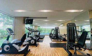 Available Now!! Modern luxury, spacious 2bedroom, 2bathroom, 120sqm condo in the heart of Nimmanhiem Road, Soi 6, at the Nimmana Condo.