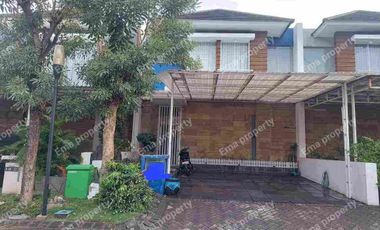 Dijual / disewakan rumah Royal Residence Wiyung
