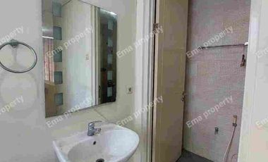 Dijual / disewakan rumah Royal Residence Wiyung