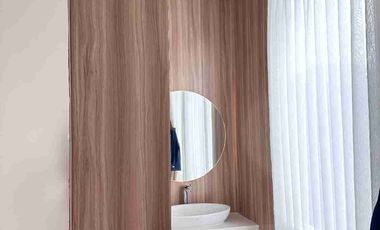 Rumah Cantik Semi Furnished di Victoria Valley BSB City