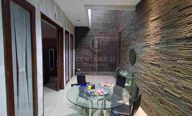 Disewakan Rumah Mewah Batununggal Full Furnish Nyaman Cluster Elite