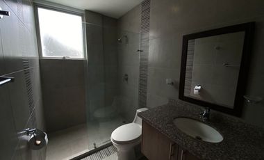 Alquiler o renta de casa de 3 dormitorios en tumbaco sector la ceramica