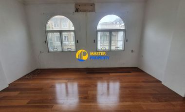 Dijual Ruko Cordoba PIK 5x12,5, 3,5 Lantai, Sudah Renov, HGB