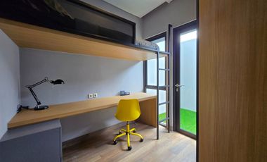 DIJUAL RUMAH 2 LANTAI DI BSD CITY DEKAT TOL BANGET STRATEGIS MINIMALIS MEWAH PROMO FREE DP