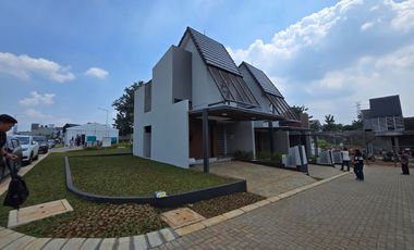 DIJUAL RUMAH 2 LANTAI DI BSD CITY DEKAT TOL BANGET STRATEGIS MINIMALIS MEWAH PROMO FREE DP