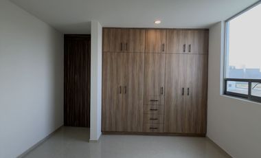 CASA EN VENTA PACHUCA, A 5 MIN DE EXPLANADA, 3 HABITACIONES, ROOF GARDEN.