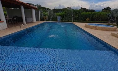 ARRIENDO FINCA EN FLORIDABLANCA EL CRUCERO 1,000.000 NOCHE3202771389