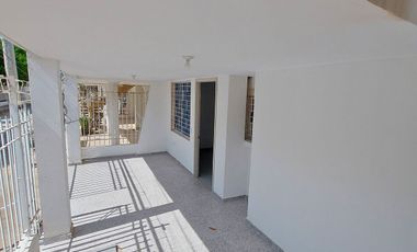 Casa en Venta en Sector Buenavista, Remodelada, Santa Marta