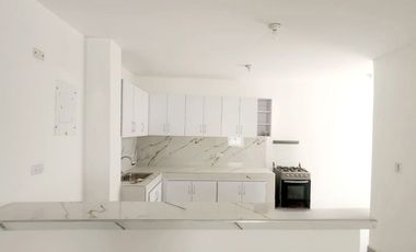 Casa en Venta en Sector Buenavista, Remodelada, Santa Marta