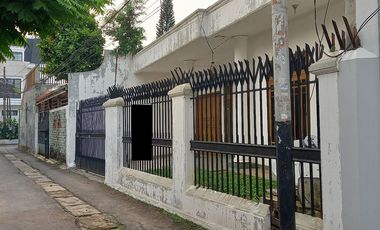 DI JUAL RUMAH KEBON BARU JAKARTA SELATAN - DEPAN KANTOR POS - NEGO