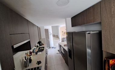 Vendo moderna casa campestre de 2 niveles en condominio Casa Azul de Alfaguara - Jamundi.