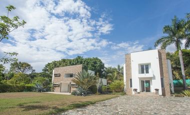 LINDA FINCA PIECUESTA LA SUFRADA 1,000.000 NOCHE3159904364