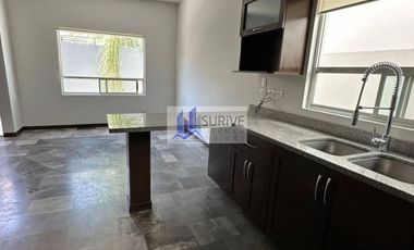 CASA RENTA LOMAS DEL VERGEL ZONA SUR MONTERREY