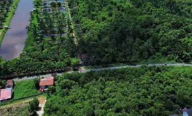 Tanah Luas Sampai Sungai Landak