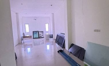 Disewakan Ruko Hibrida Raya Kelapa Gading