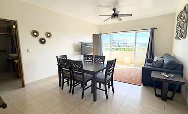 Cabo Beach Retreat 403B - Tu refugio en la playa de Cabo a solo una cuadra de la arena!