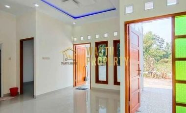 RUMAH SIAP HUNI MURAH TANAH LUAS, 7 MENIT DARI UII JAKAL