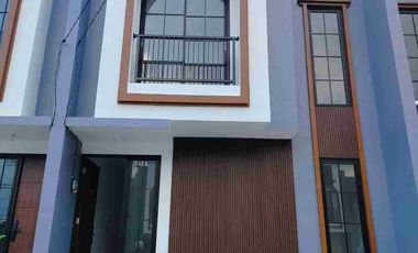 Dijual Rumah 2 Lantai Buduran