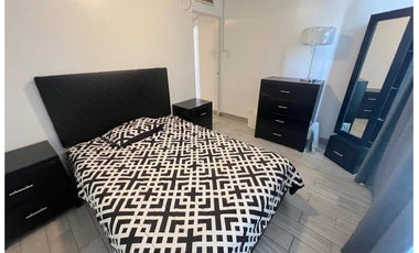 CASA EN VENTA CON 4 DEPARTAMENTOS AMUEBLADOS