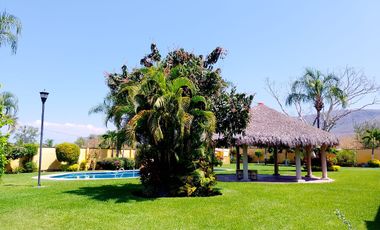 $1,350,000 HERMOSA CASA EN VENTA EN -LAS GARZAS-TEZOYUCA EMILIANO ZAPATA MORELOS