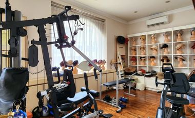 Termurah Rumah Luxury Permata Hijau Prime Location 520 m² Land