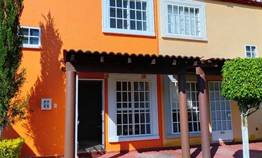 $ 1,500,000 CASA CON TRES RECÁMARAS y ALBERCA, LAS GARZAS, TEZOYUCA, EMILIANO ZAPATA, MORELOS