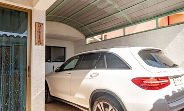 SE VENDE CASA EN PSJE 2, SECTOR SUR.