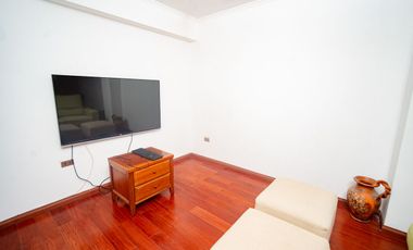 SE VENDE CASA EN PSJE 2, SECTOR SUR.