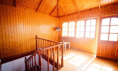 SE VENDE CASA EN PSJE 2, SECTOR SUR.