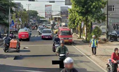 Dijual/Sewa Gedung 1½ lantai