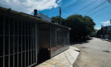 🏡 Casa Esquinera con Apartamento – Venta📍