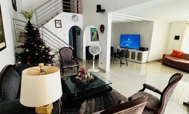 🏡 Casa Esquinera con Apartamento – Venta📍