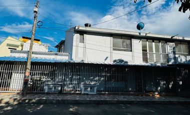 🏡 Casa Esquinera con Apartamento – Venta📍